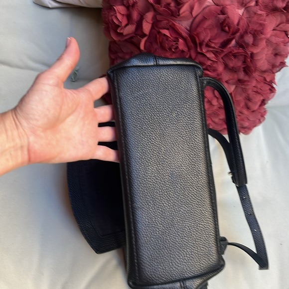 ♠️ Kate Spade Mini Backpack!✨ - Picture 11 of 15